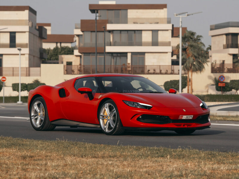 Tips to lease a Ferrari in Dubai